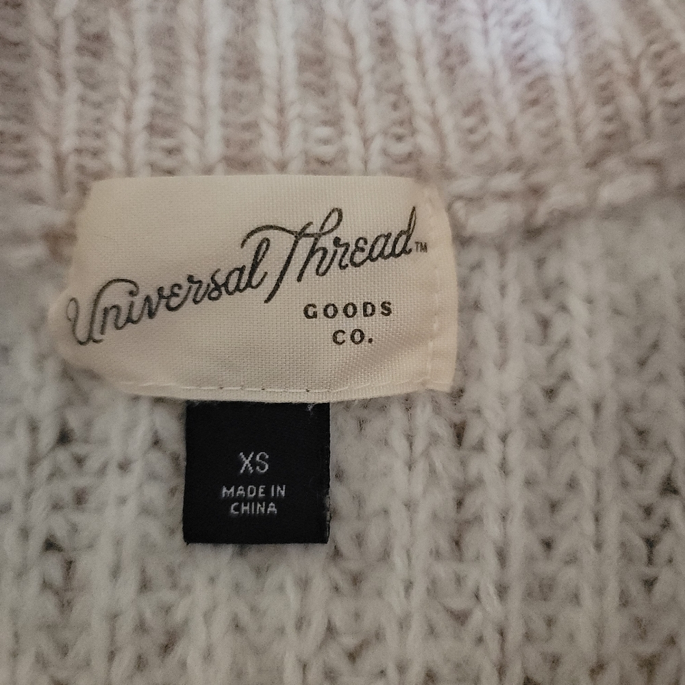 Universal Thread Women's Size Xs Pullover Sweater… - image 3